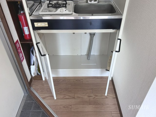 チェリーハイツのキッチン|キッチン収納です