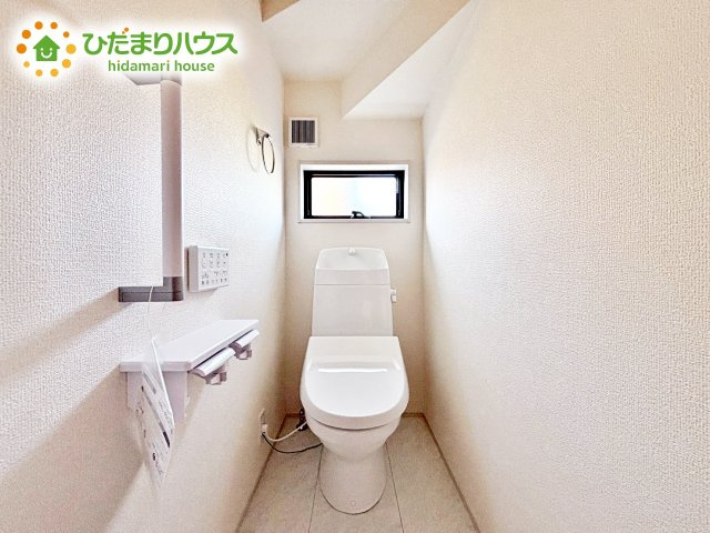 【トイレ】 | 小美玉市江戸1期　新築戸建 | 温水洗浄便座ついてます(^^♪