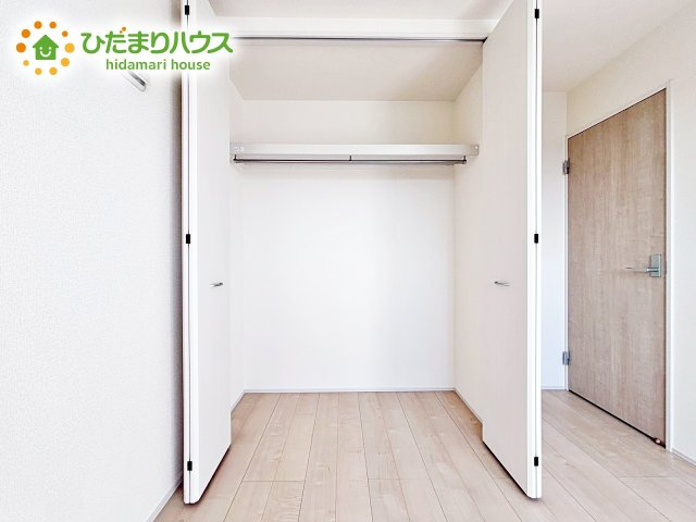 【収納】 | 小美玉市江戸1期　新築戸建 | クローゼットには、衣類や日用品などを整理整頓して収納できますね！