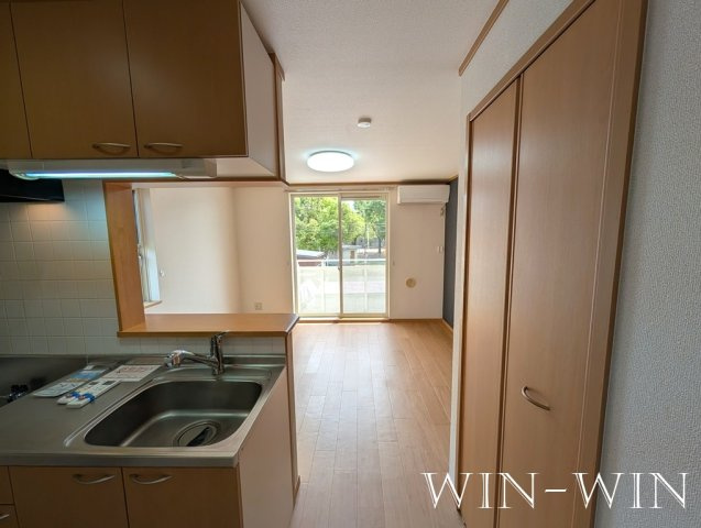イーストハイム Ⅱの居間・リビング|イメージ（同建物内別部屋の写真です）