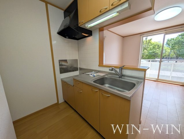 イーストハイム Ⅱのキッチン|イメージ（同建物内別部屋の写真です）