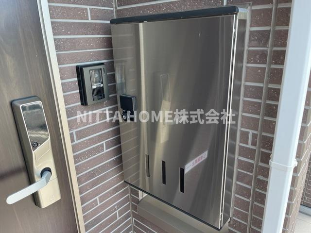 福知山市字土師のアパートのその他共用部分|【イメージ画像】不在時に荷物が届いて便利です☆