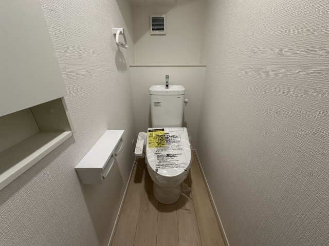 神戸市西区王塚台7丁目新築戸建３号棟のトイレ
