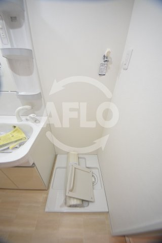 H-maison大正の設備|H-maison大正（アッシュメゾンタイショウ）室内洗濯機置場