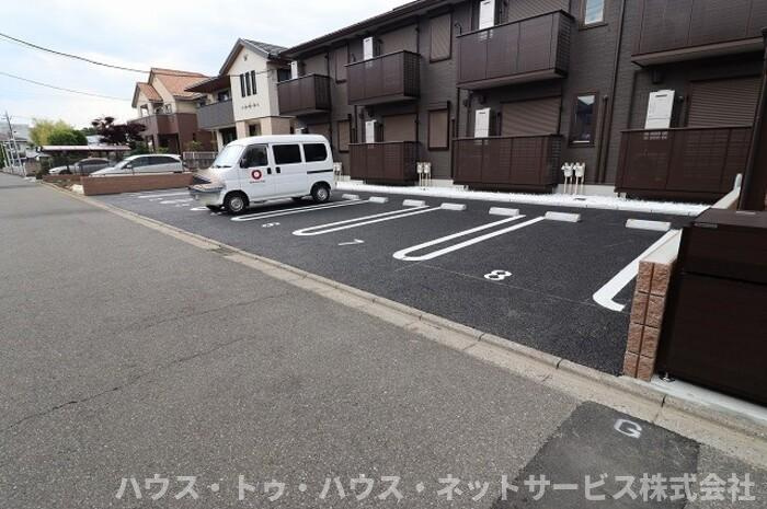 ロータスヒルの駐車場