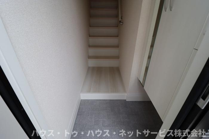 ロータスヒルの玄関