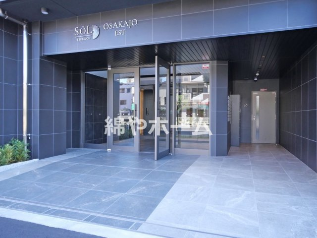 ソルテラスOSAKAJO　ESTのエントランス|落ち着いたエントランスです