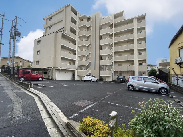 インベスト京都白川の駐車場|駐車場