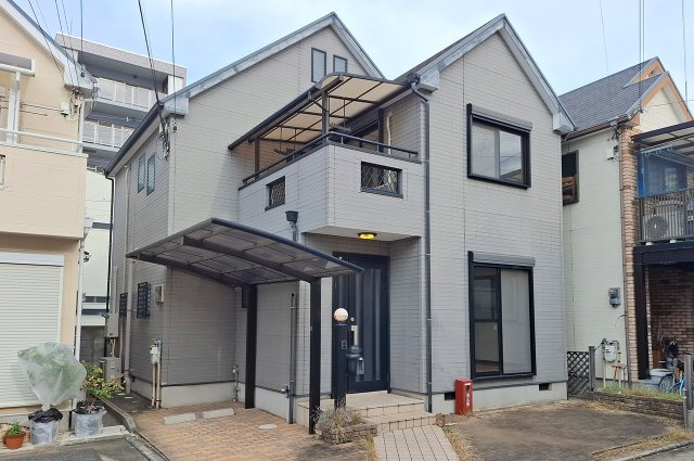 泉大津市下条町の外観|きれいな外観です