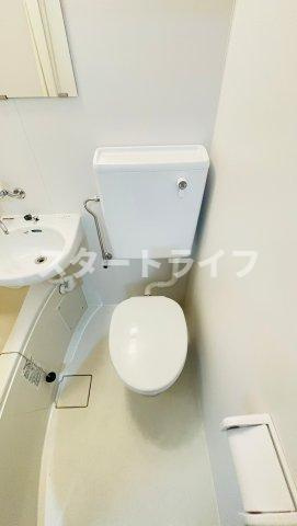 大阪市東淀川区東中島４丁目の賃貸マンションのトイレ
