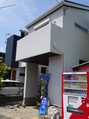 【外観】 | 平塚市平塚3丁目：新築戸建て | 白を基調色とした、シンプルな外観！
