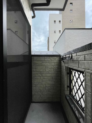 【バルコニー】 | ピュア別府参番館 | 写真は類似です。