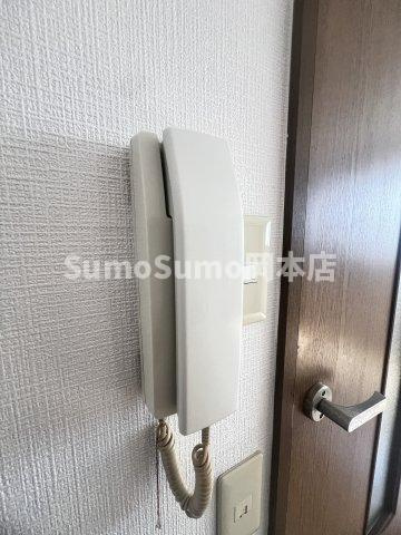 パープル本山のバルコニー|開放的で明るい空間を演出してくれるバルコニーです