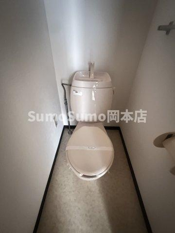 パープル本山のトイレ|シンプルで使いやすいトイレです