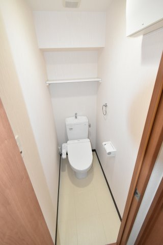 ルミエール難波のトイレ
