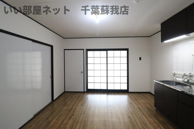メゾンサクセスＢの居間・リビング|ゆったり過ごせる居間です