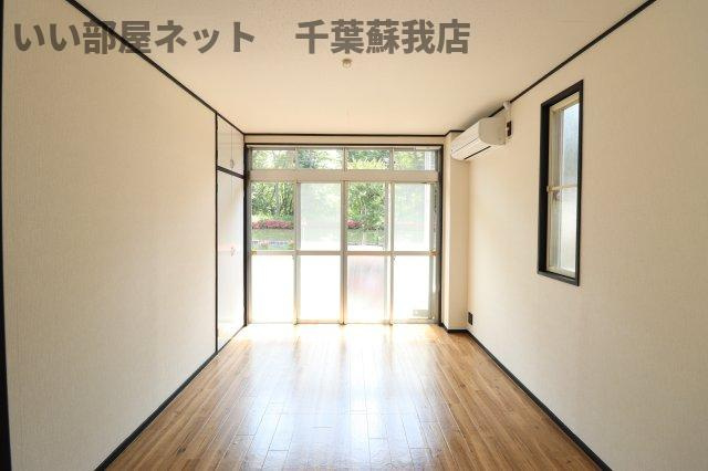 メゾンサクセスＢの洋室|使い勝手のいい洋室です