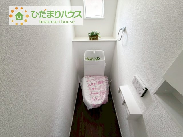 【トイレ】 | 我孫子市台田1丁目25-1期　新築戸建　1号棟 | トイレは1F、2F共に完備！取り合いになることがありませんね(^^)/