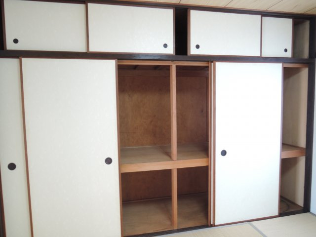 富田団地62棟の収納