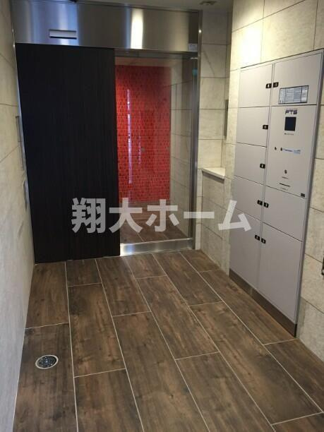 台東区西浅草３丁目の賃貸マンションのロビー