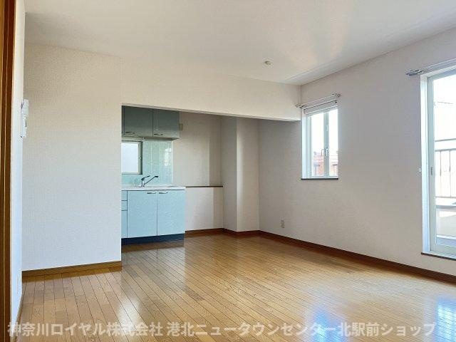 【居間・リビング】