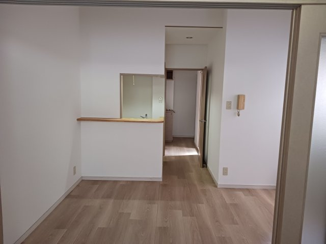 アール平和の居間・リビング