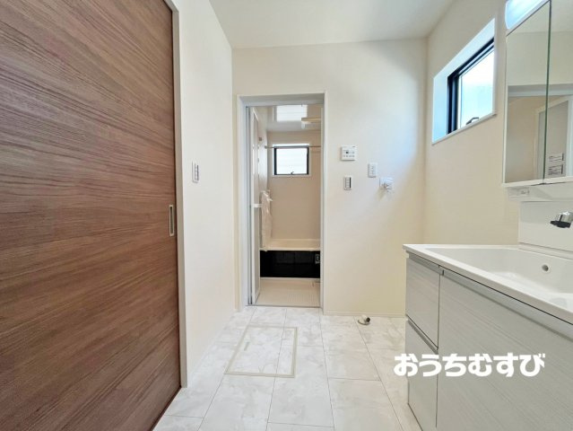 春日井市西高山町3丁目(全5棟)の洗面所