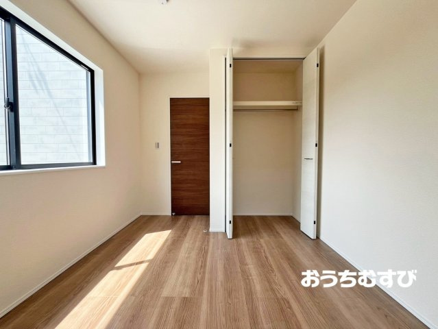 春日井市西高山町3丁目(全5棟)の洋室