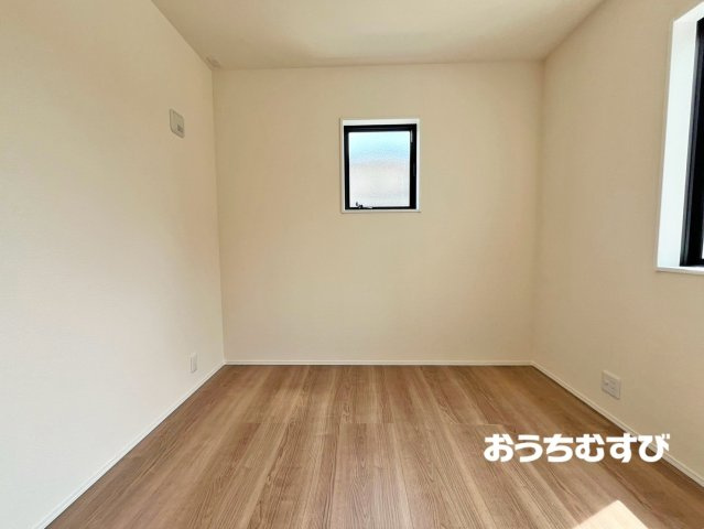 春日井市西高山町3丁目(全5棟)の洋室