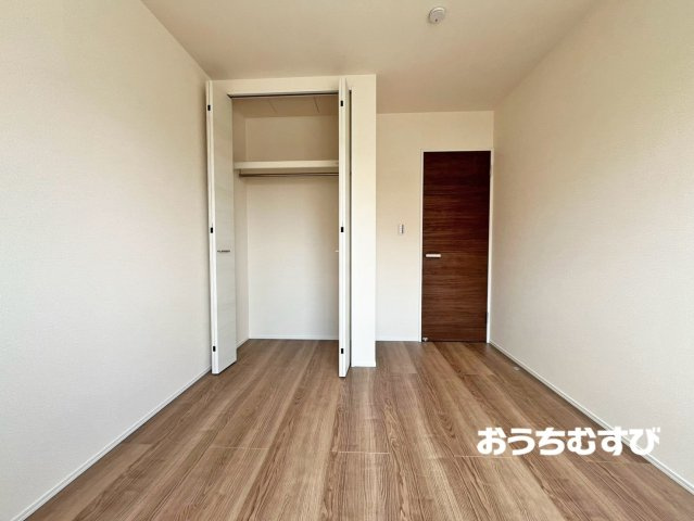 春日井市西高山町3丁目(全5棟)の収納