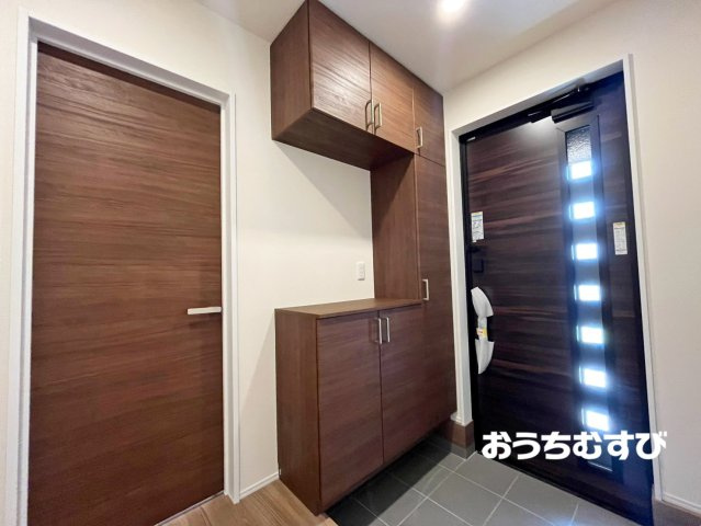 春日井市西高山町3丁目(全5棟)の玄関