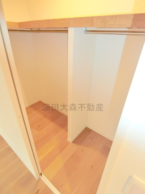 ブルーノコート蒲田の収納|洋室4.5帖収納　ウォークインクローゼット