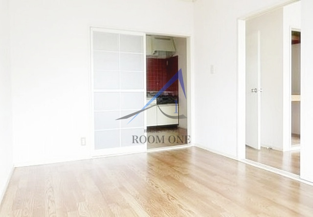 カーサビアンカの居間・リビング|洋室のお部屋です。
