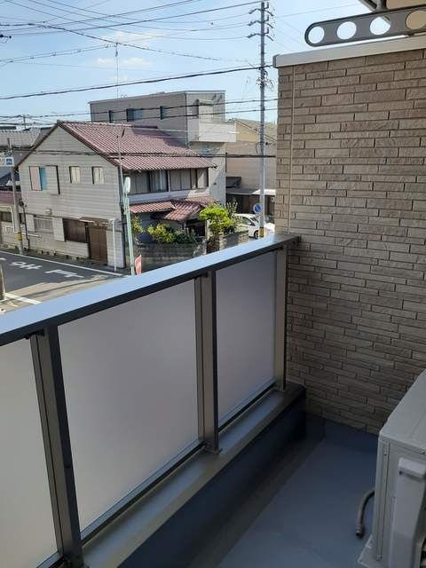 シャンテハウス中根Ⅲのバルコニー