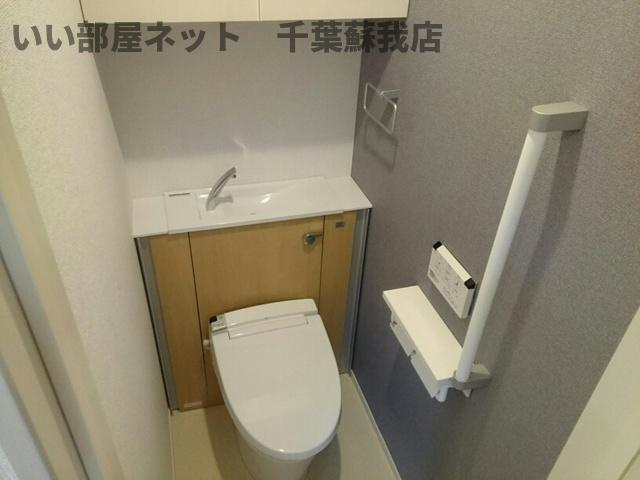 アヴァンセ　Ⅰのトイレ|落ち着いた色調のトイレです