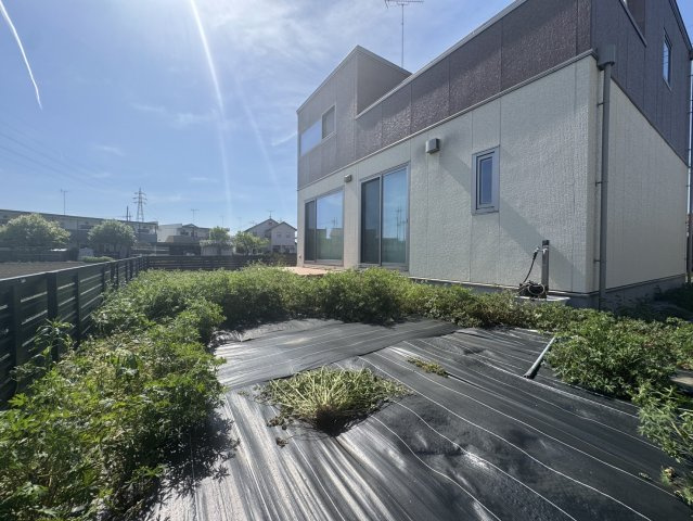 セキスイ施工♪築浅オール電化ソーラー付きのオシャレな一軒家♪下野市の庭|お庭の付いた物件です