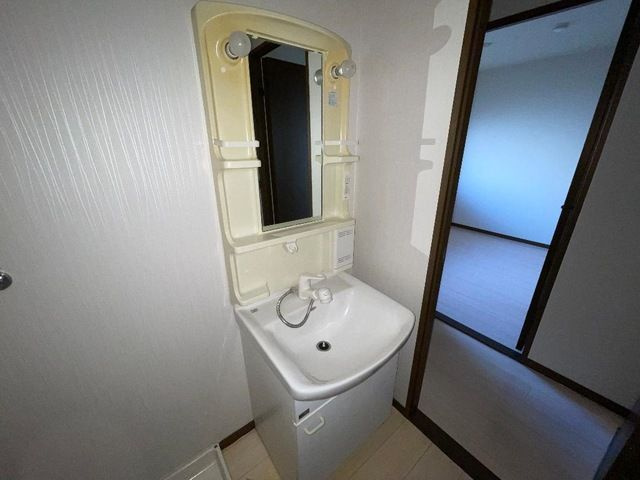 ルトゥールの洗面所