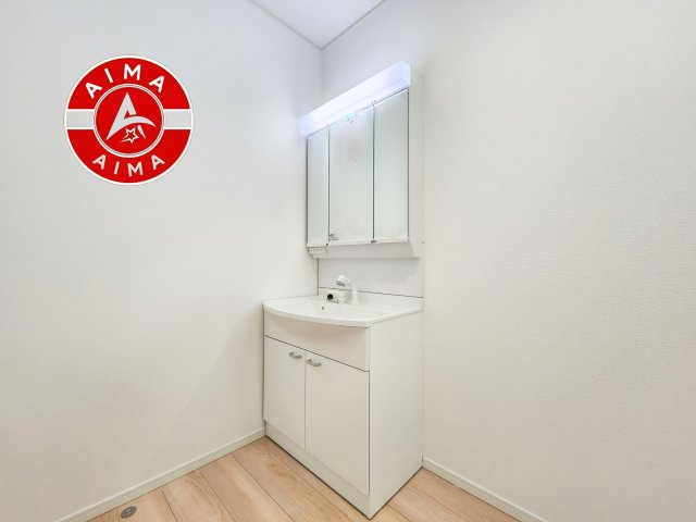 糟屋郡粕屋町大字阿恵第1-2棟（2号棟）の内観：施工例|脱衣所、洗面所は小さなプライベートスペース。歯磨き、洗顔と毎日施す個人空間。