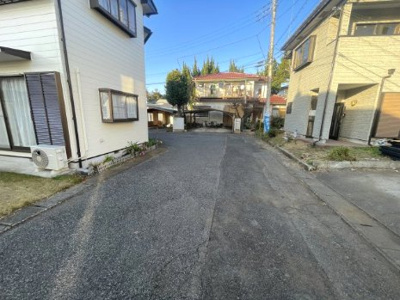 【前面道路含む現地写真】 | 真岡市西郷4LDK中古住宅