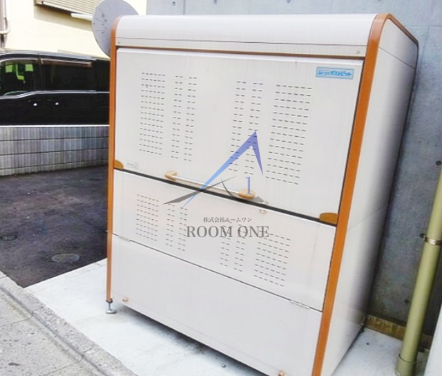 ラック上北沢のその他共用部分|敷地内ごみ置き場です。