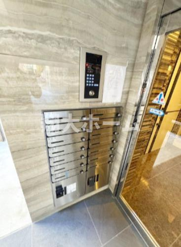 墨田区菊川３丁目の賃貸マンションのロビー