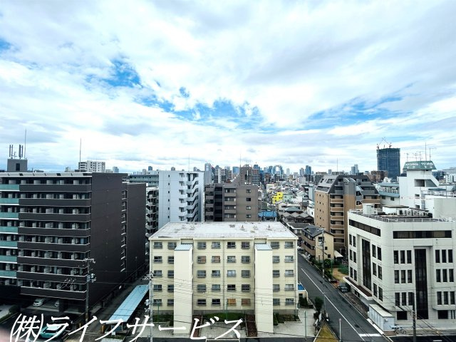 【展望】 | ユニ・アルス新大阪ウエスト | 南側バルコニーからの眺望／１０階部分につき良好です！
