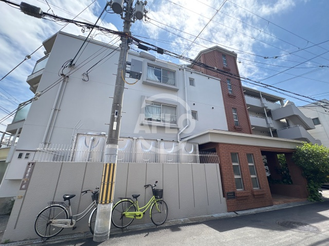 Lakia Maison Abiko