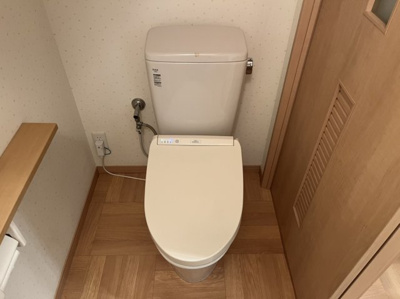 【トイレ】