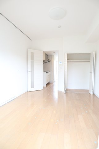 ＥＮスクエアの洋室|702号室の写真を使用しています