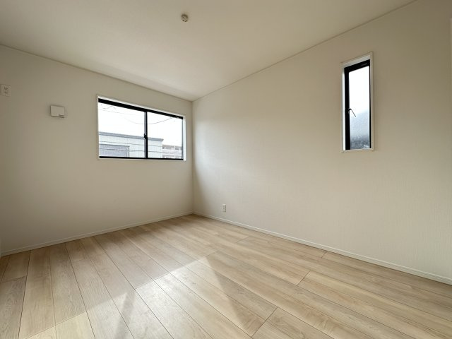 神戸市西区王塚台7丁目新築戸建４号棟の洋室
