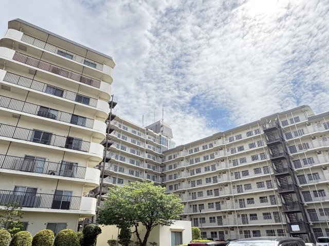 シャルム綾瀬の外観