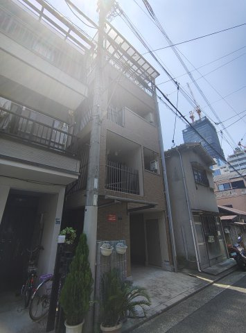 劉ビルの外観