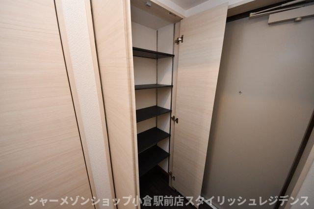 THE APARTMENT 開の居間・リビング