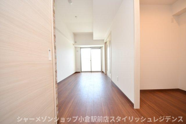 THE APARTMENT 開